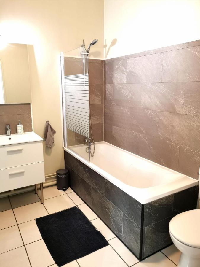 Charmant Studio Proximite Centre-Ville Et Gare Châlons-en-Champagne Kültér fotó