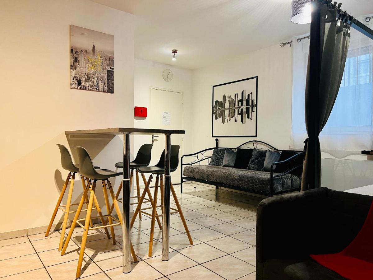 Charmant Studio Proximite Centre-Ville Et Gare Châlons-en-Champagne Kültér fotó