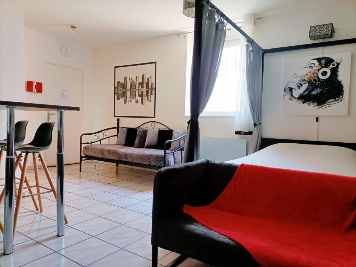 Charmant Studio Proximite Centre-Ville Et Gare Châlons-en-Champagne Kültér fotó