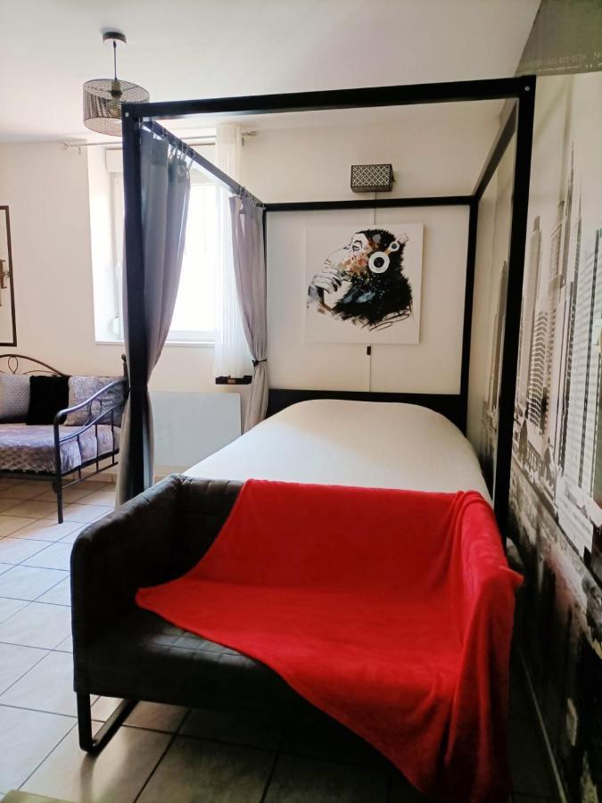 Charmant Studio Proximite Centre-Ville Et Gare Châlons-en-Champagne Kültér fotó