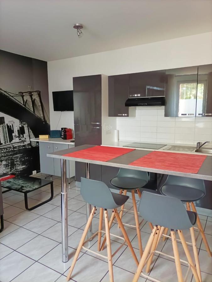 Charmant Studio Proximite Centre-Ville Et Gare Châlons-en-Champagne Kültér fotó